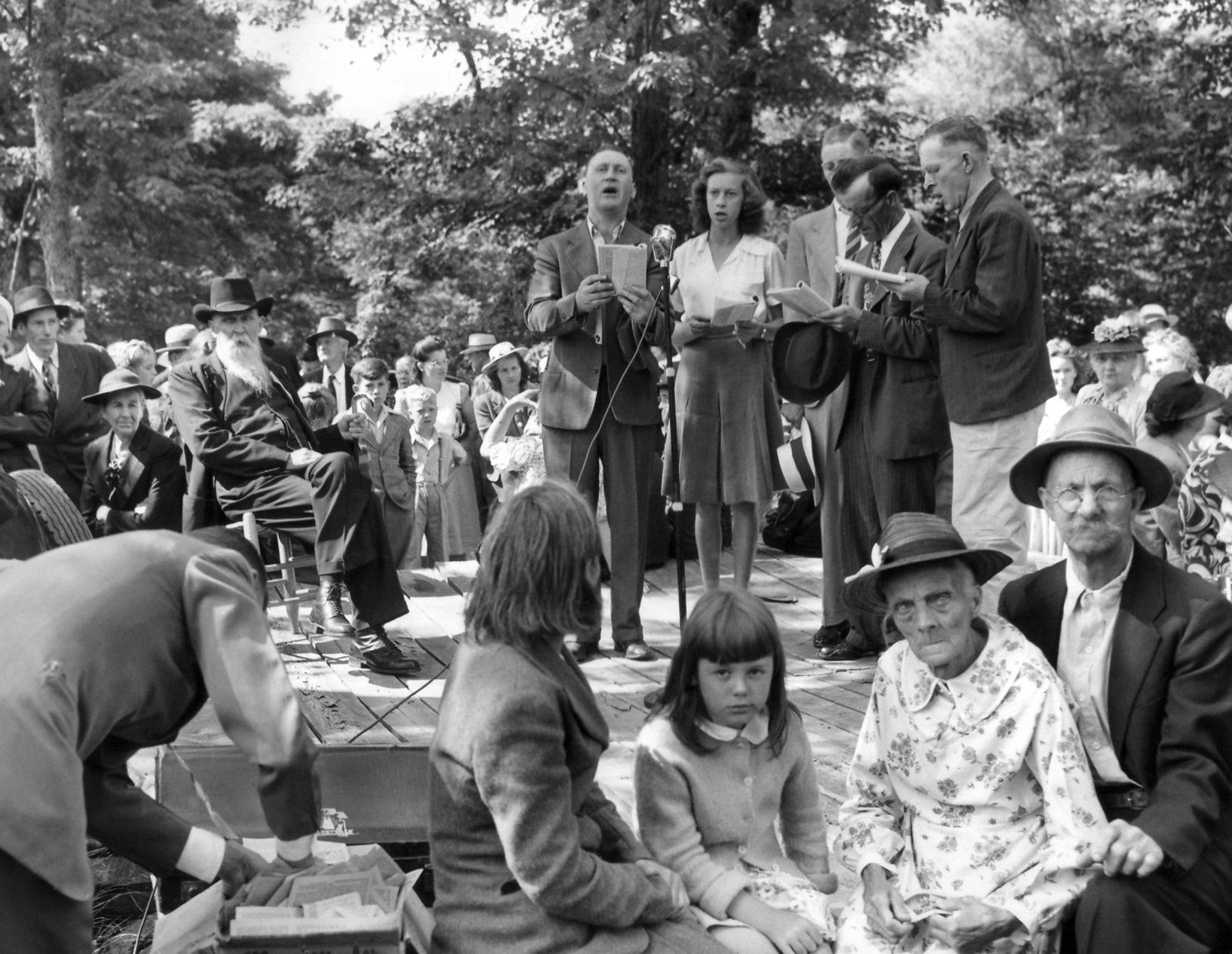 1946: Singing On The Mount
